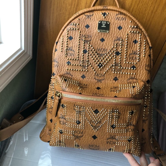 Mcm stud backpack - Picture 6 of 7